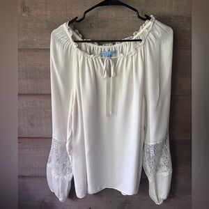Antonio Milani, beautiful blouse, very romantic